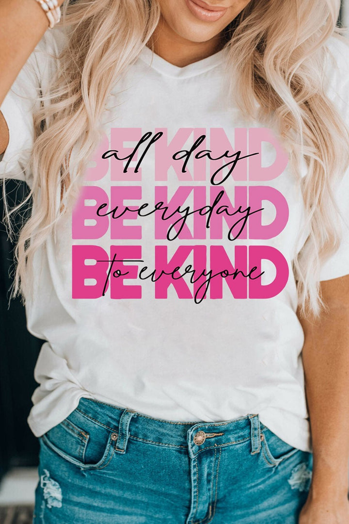 Slogan Graphic Round Neck Short Sleeve Tee - T-Shirts - FITGGINS