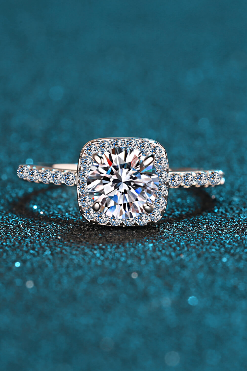 Square Moissanite Ring - Rings - FITGGINS