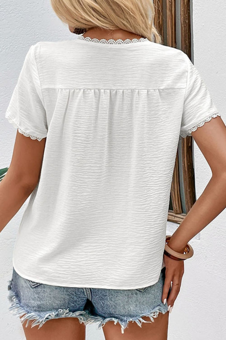 Textured Lace Trim Tee Shirt - T-Shirts - FITGGINS