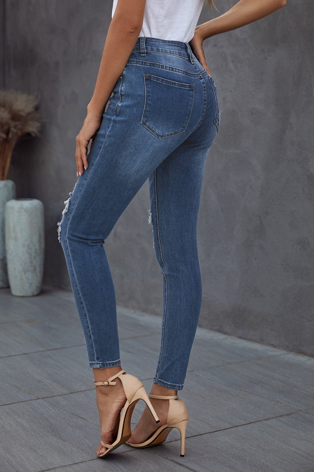Vintage Skinny Ripped Jeans - Jeans - FITGGINS