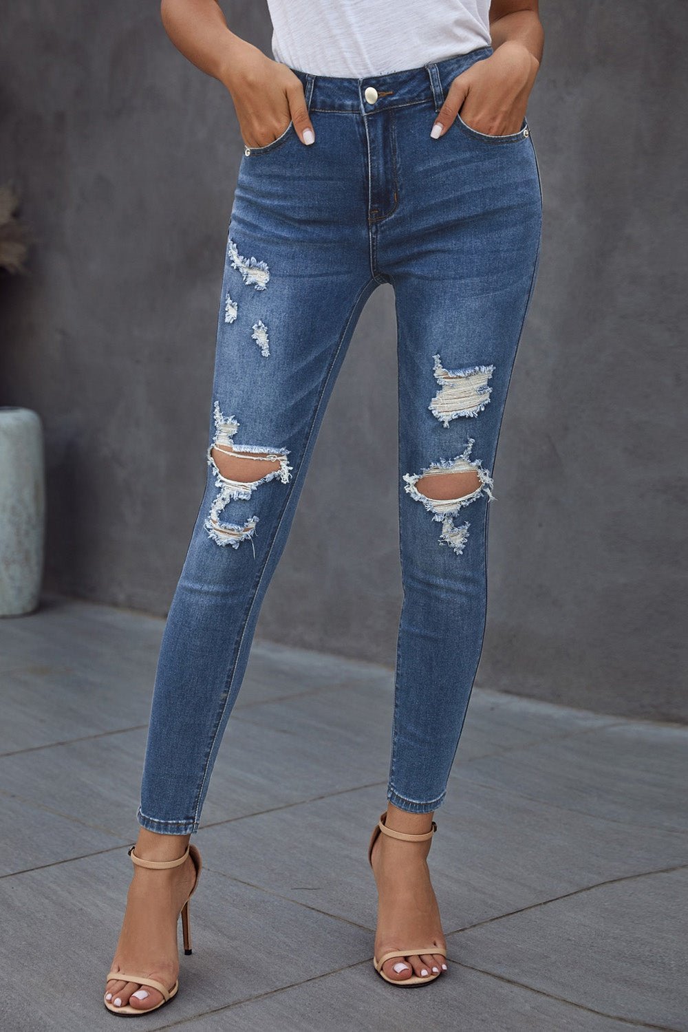 Vintage Skinny Ripped Jeans - Jeans - FITGGINS