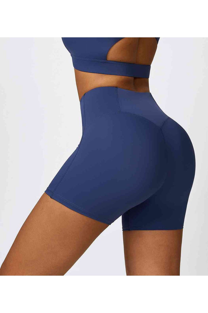 Wide Waistband Slim Fit Sports Shorts - Short Leggings - FITGGINS