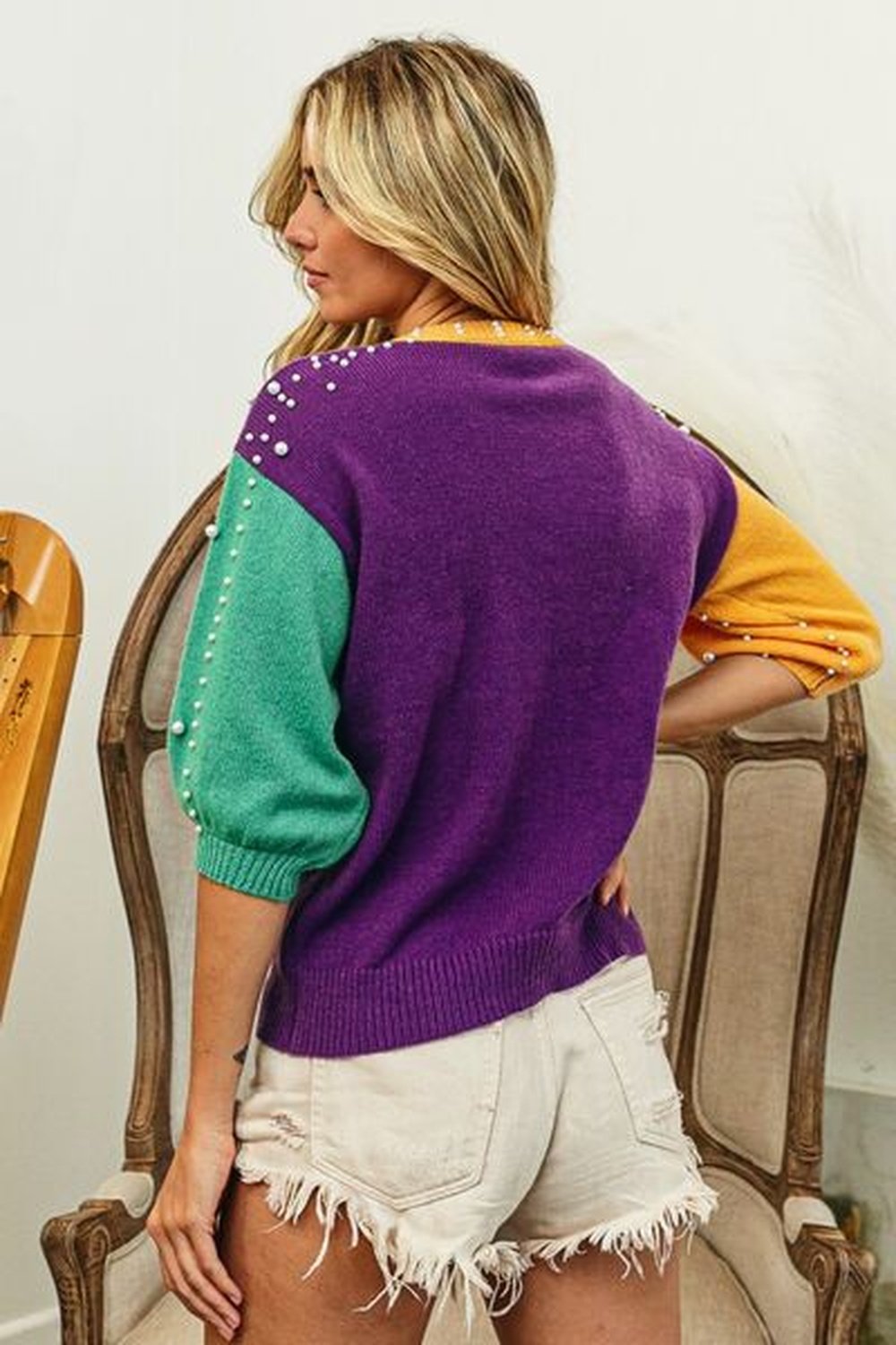 BiBi Color Block Pearl Detail Round Neck Sweater - Pullover Sweaters - FITGGINS